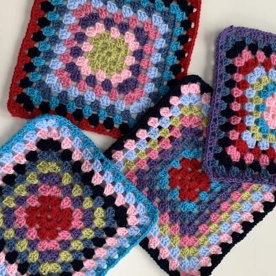 Granny square blanket - free pattern