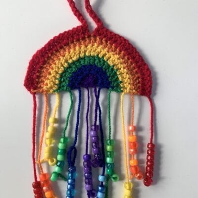 Quick crochet rainbow with beads - NO SEWING