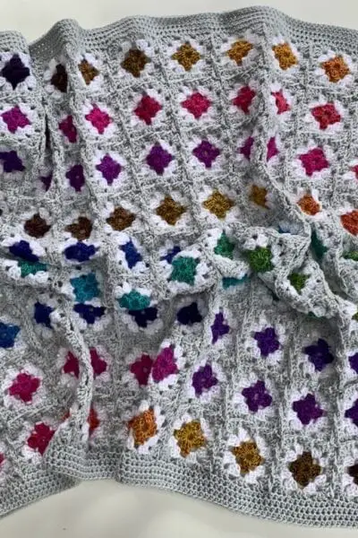 one ball Rainbow, free crochet pattern www.offthehookforyou.co.uk