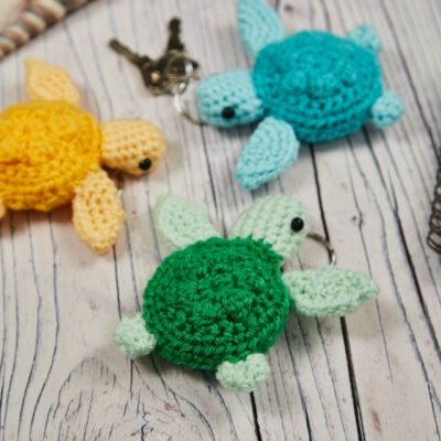 crochet mini turtle, www.offthehookforyou.co.uk