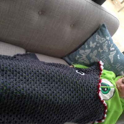 crochet shark tail blanket free