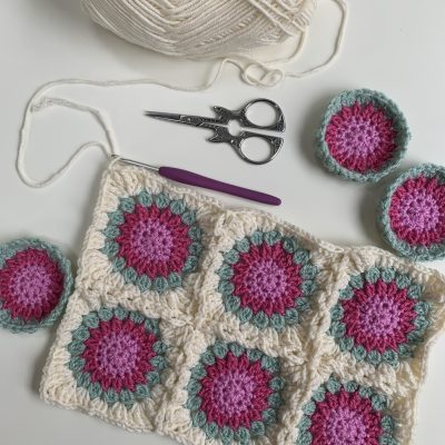 How to join Sunburst Granny Squares or Continuous Join As You Go (CJAYG) Crochet Circles