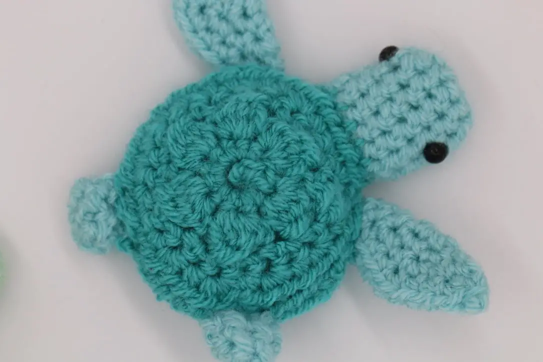 Crochet turtle keychain
