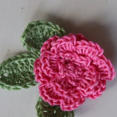 Quick and Easy Crochet Rose – free pattern