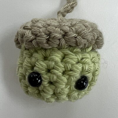 crochet acorn easy pattern