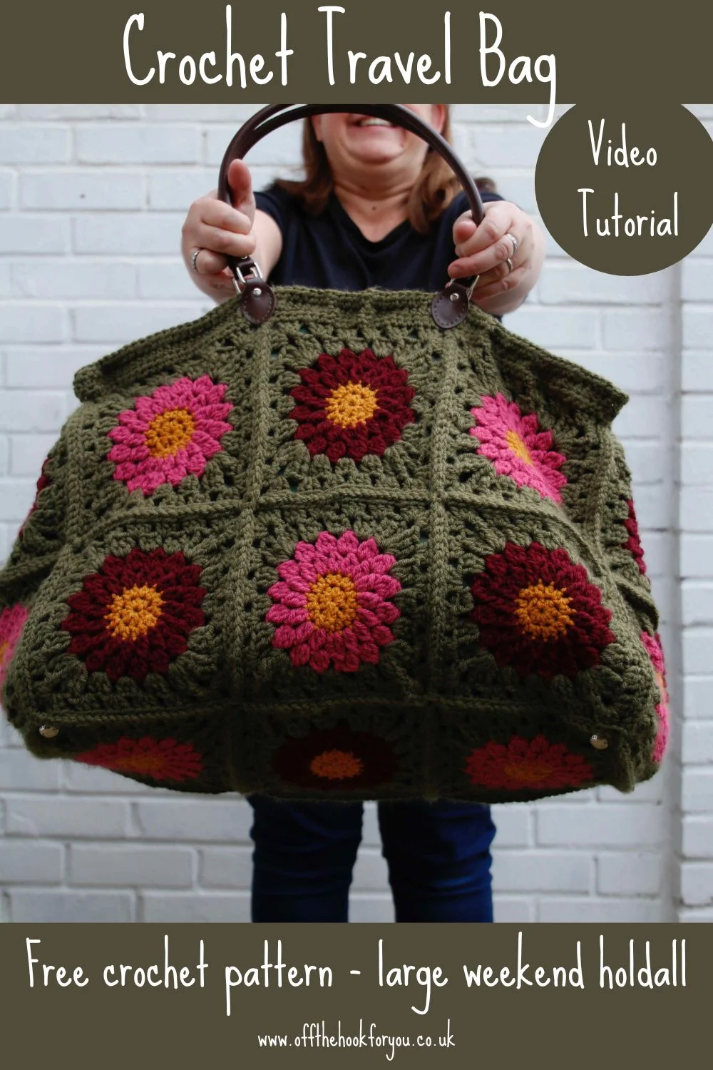 crochet travel bag = free pattern- large bag uk and usa terms