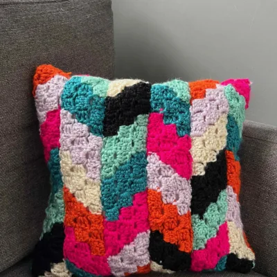 c2c chevron cushion