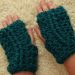 quick fingerless gloves crochet pattern